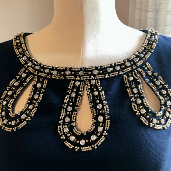 LILLY PULITZER Bronte Embellished Keyhole Crepe Shift Dress Navy/Gold Sz 2 - Picture 4 of 15